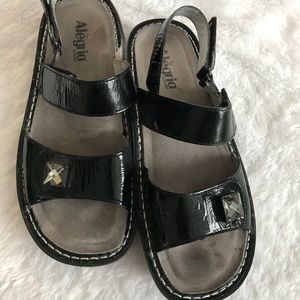 Alegria women’s black sandals size 11